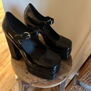 Jeffrey Campbell Black Platform Mary Jane Shoes